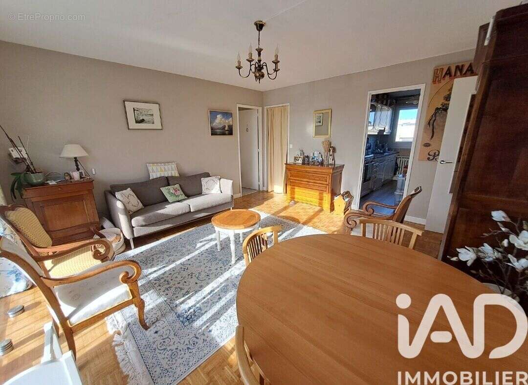 Photo 4 - Appartement à COMPIEGNE
