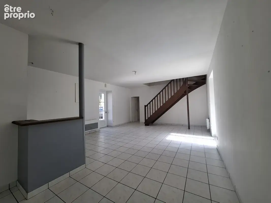 À vendre   Maison 4 pièces à Saint-Étienne-de-Mer-Morte (44270) - photo 4