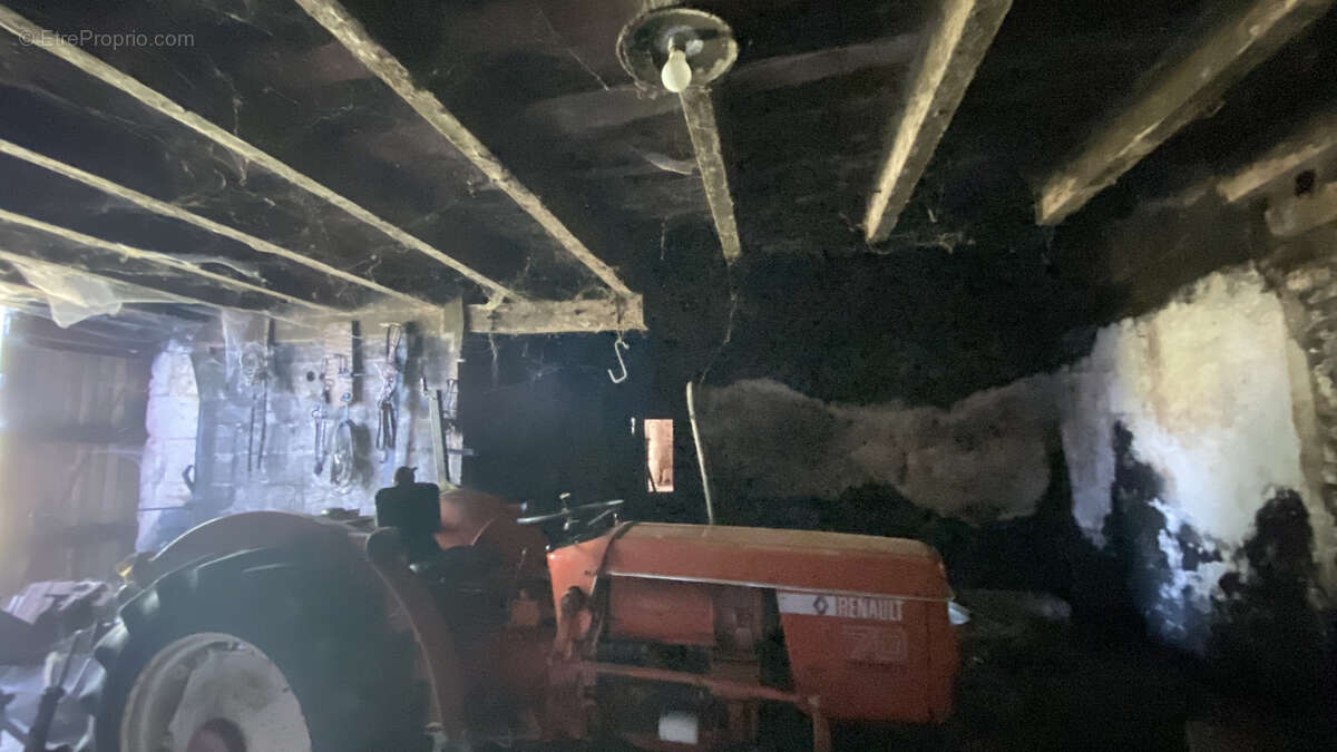 Maison à CHENAC-SAINT-SEURIN-D&#039;UZET