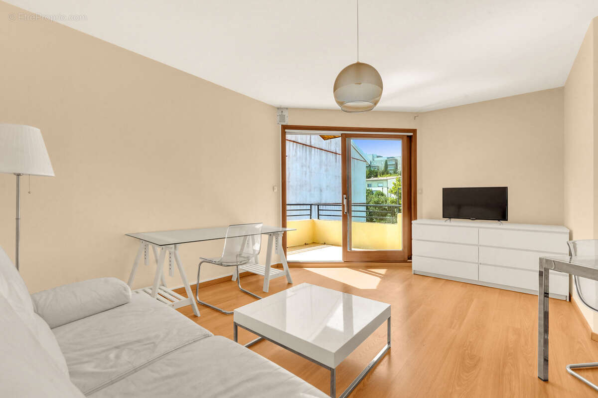 Appartement à RAMONVILLE-SAINT-AGNE