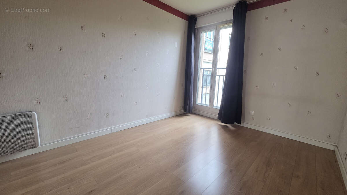 Appartement à LIMEIL-BREVANNES