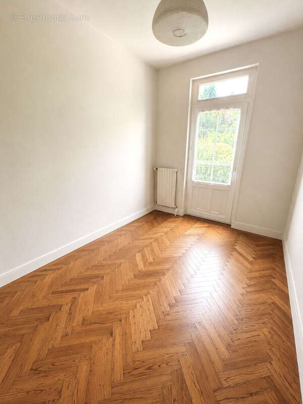 Maison de 136 m2 + maison indépendante de 40 m² - photo 7