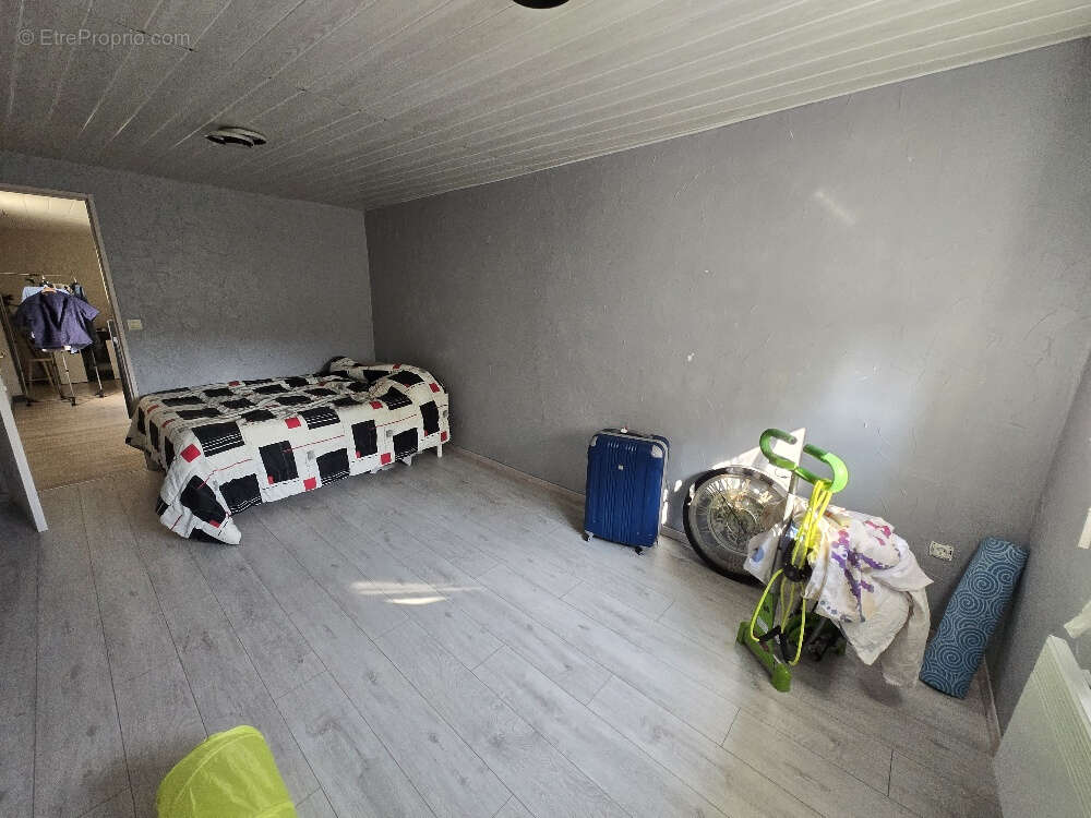 AUTERIVE-Maison 4 pièces 110 m2 - photo 8