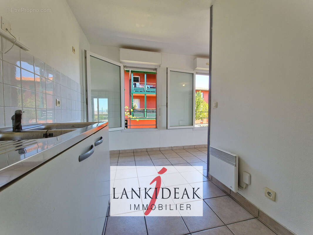 Appartement T3 de 63 m2 avec place de parking privative - photo 5