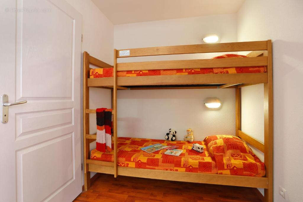 Appartement à AX-LES-THERMES