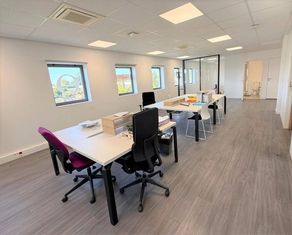 Photo 1 - Commerce à TRESSES