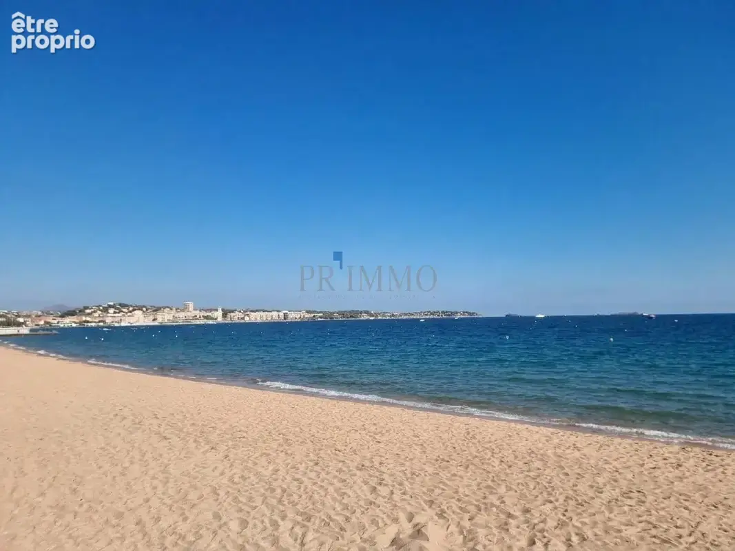 Frejus plage a deux min a pieds des plages et des commerces - photo 12