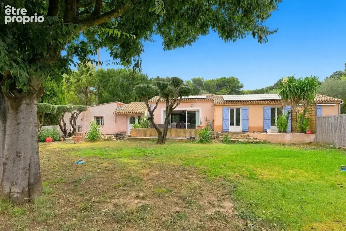 Maison de 6 pièces de 160 m² à Sanary-sur-Mer - photo 23