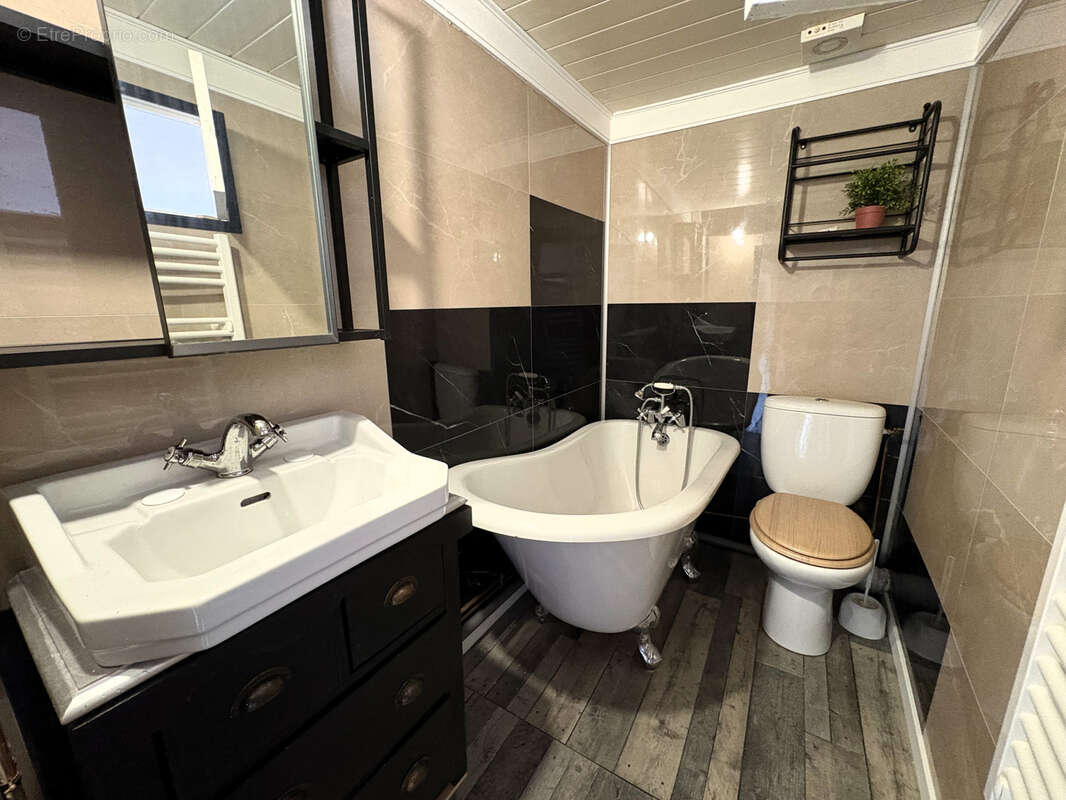 Appartement à CHAMALIERES