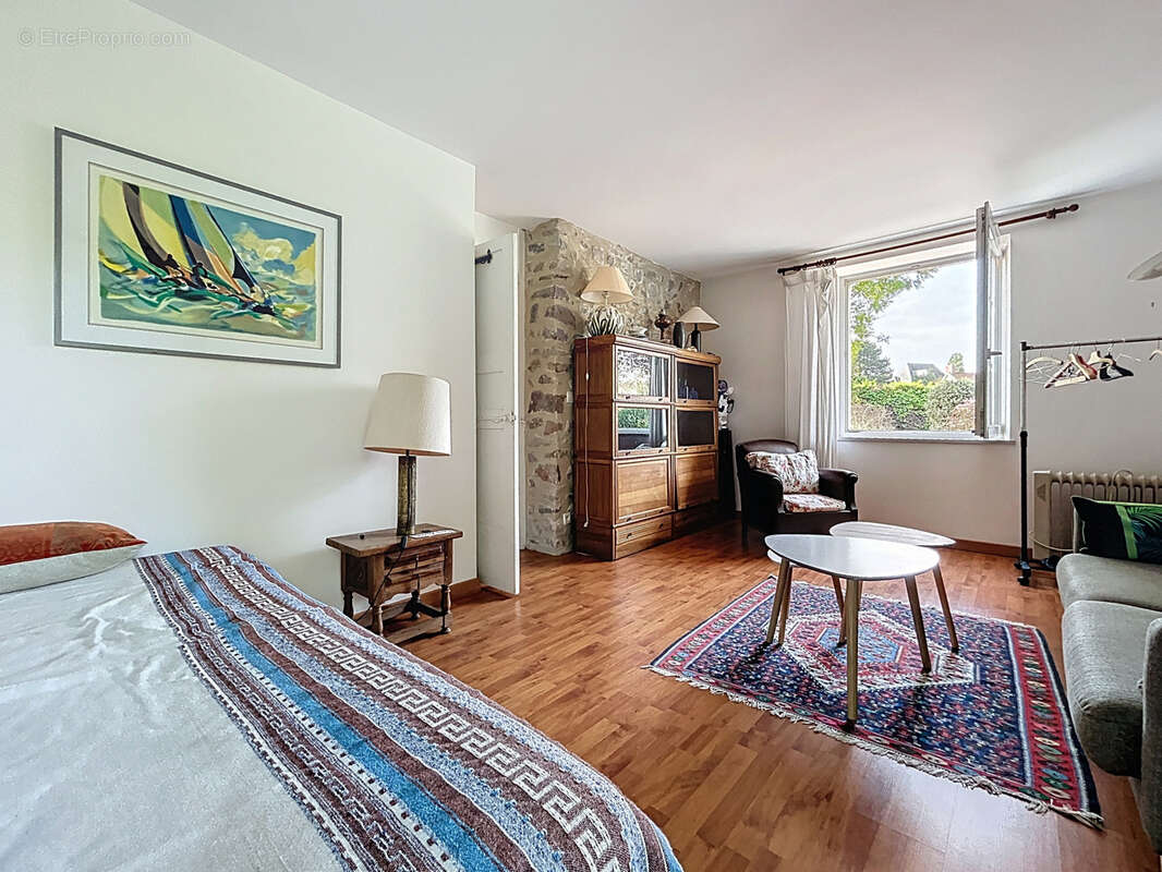 Maison à GOUVILLE-SUR-MER