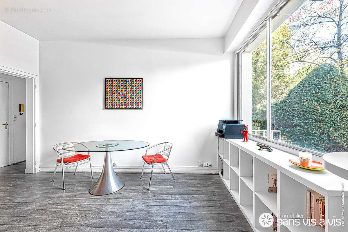 Appartement à NEUILLY-SUR-SEINE