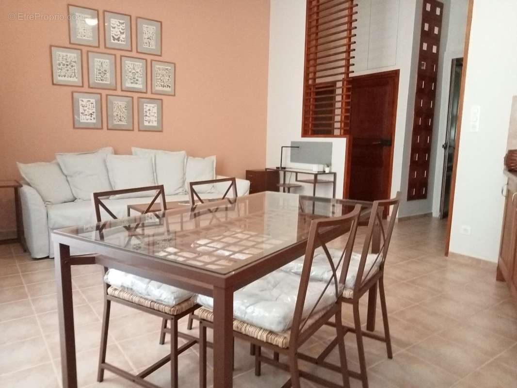 Appartement à GANGES