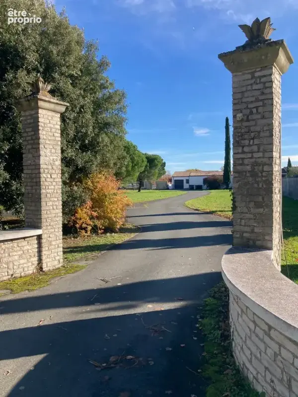 Terrain 390 m² à vendre à Saint-Rogatien (17220) - photo 2