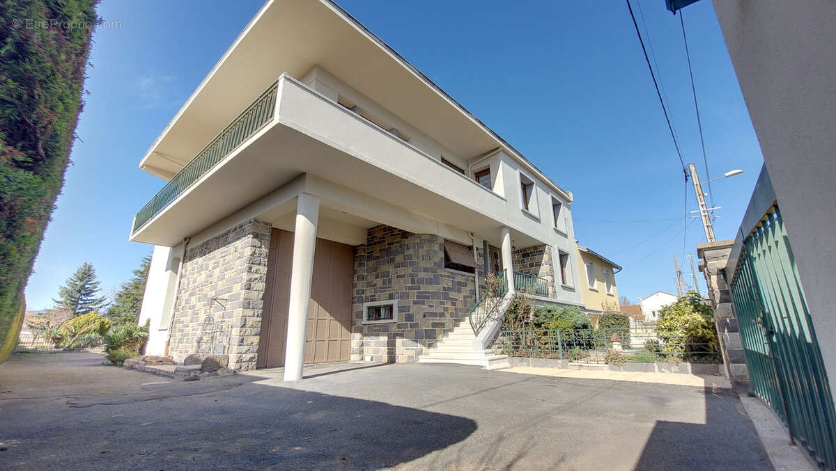 Maison à GERZAT