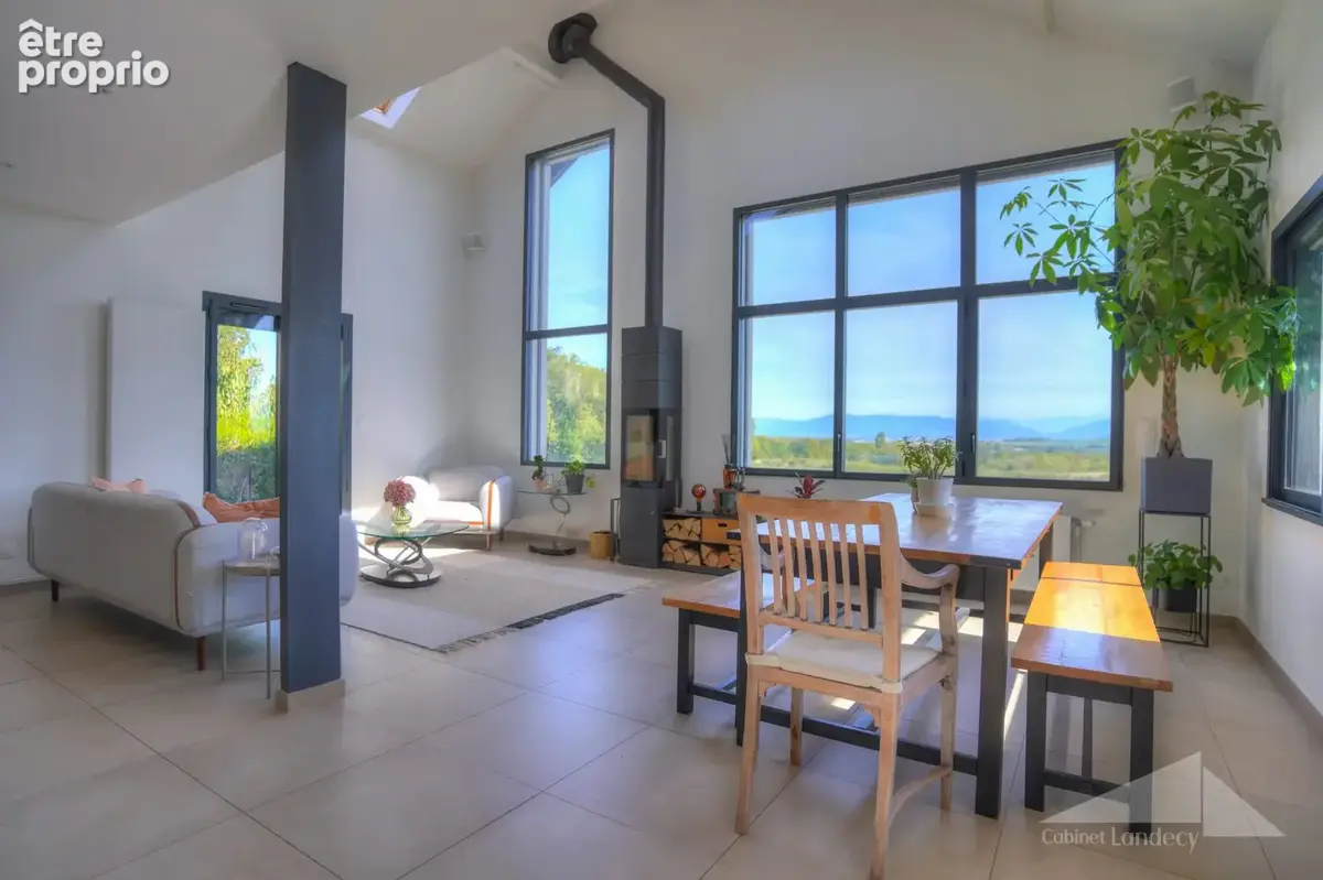 Maison 5 pièces 145 m² à vendre à Thoiry (01710) - photo 2