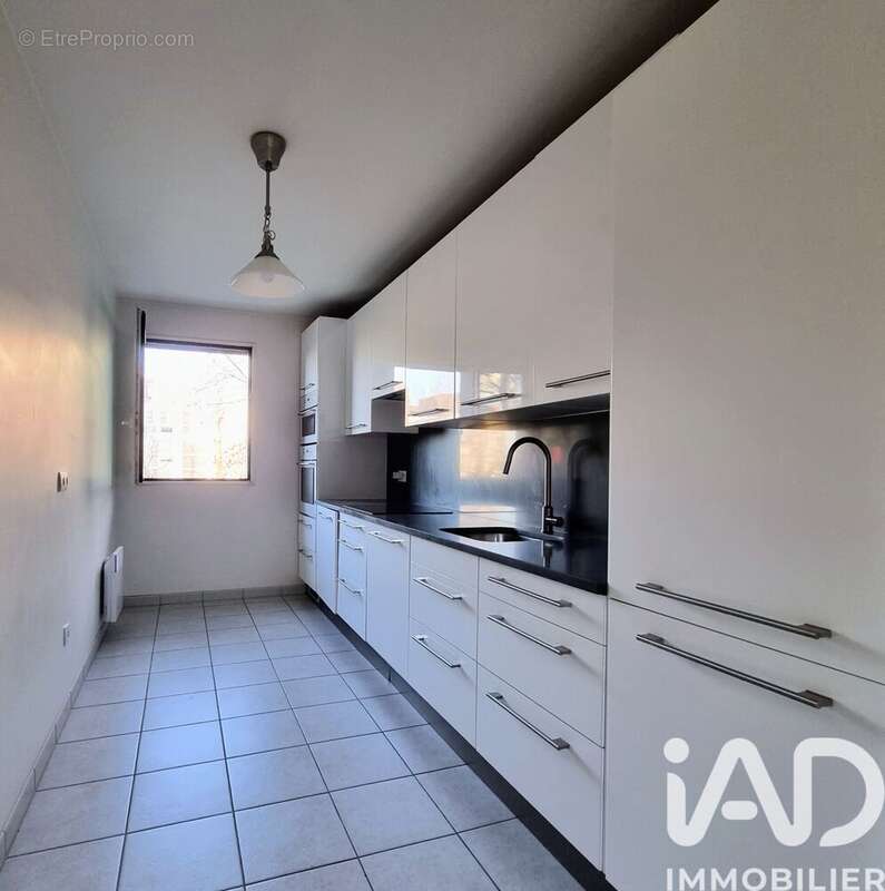 Photo 6 - Appartement à ASNIERES-SUR-SEINE