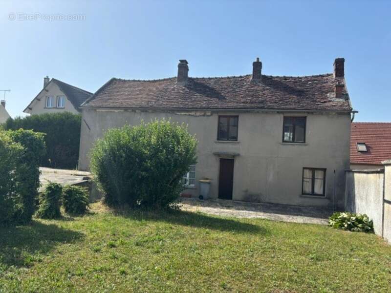 Maison à MOUSSY-LE-NEUF