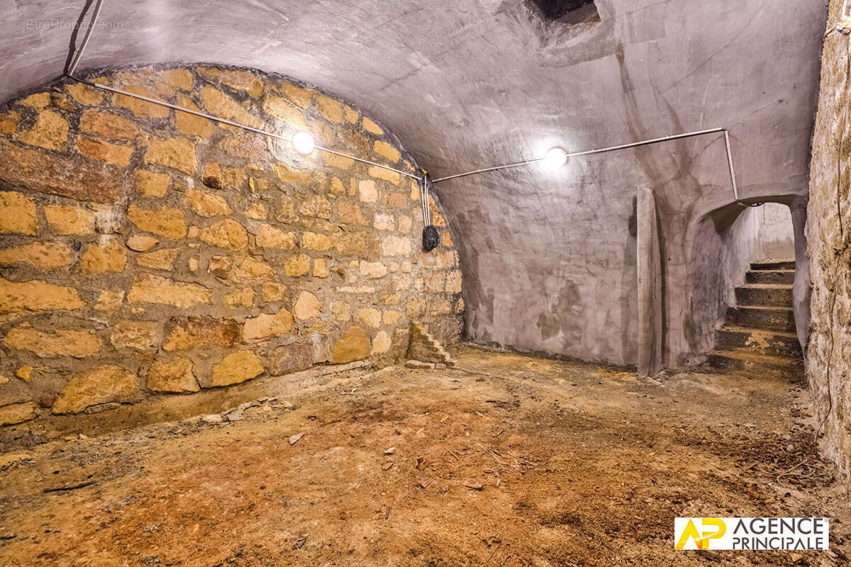 Maison à MAISONS-LAFFITTE