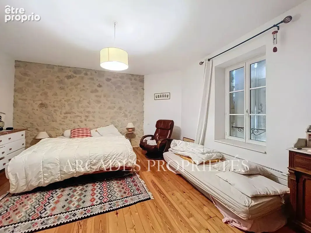 Élégante propriété de caractère en pierre - photo 17