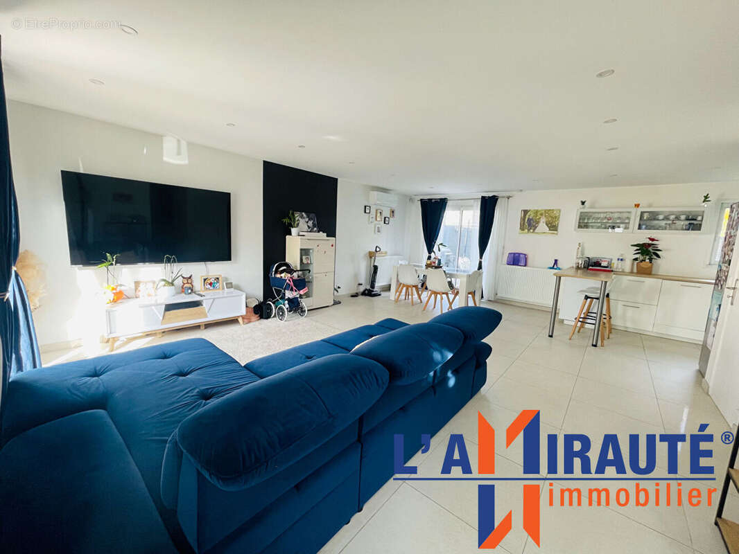 Maison à SARTROUVILLE