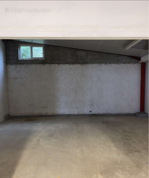 Commerce à CAVIGNAC