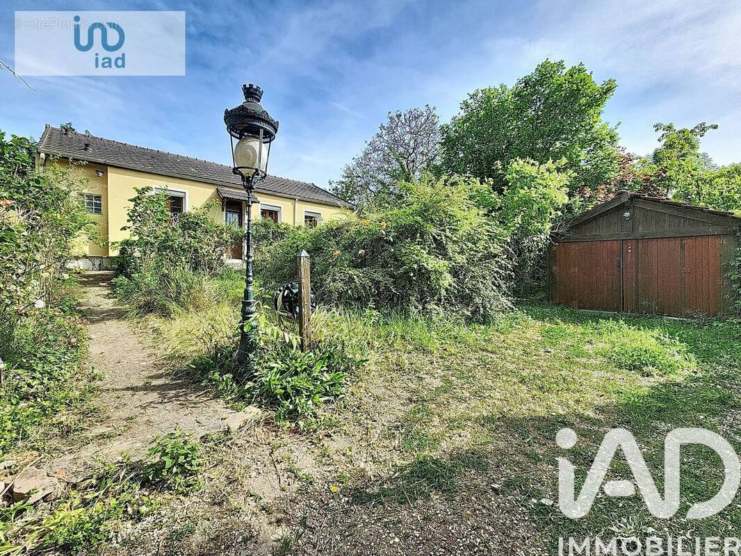 Photo 1 - Maison à L'HAY-LES-ROSES