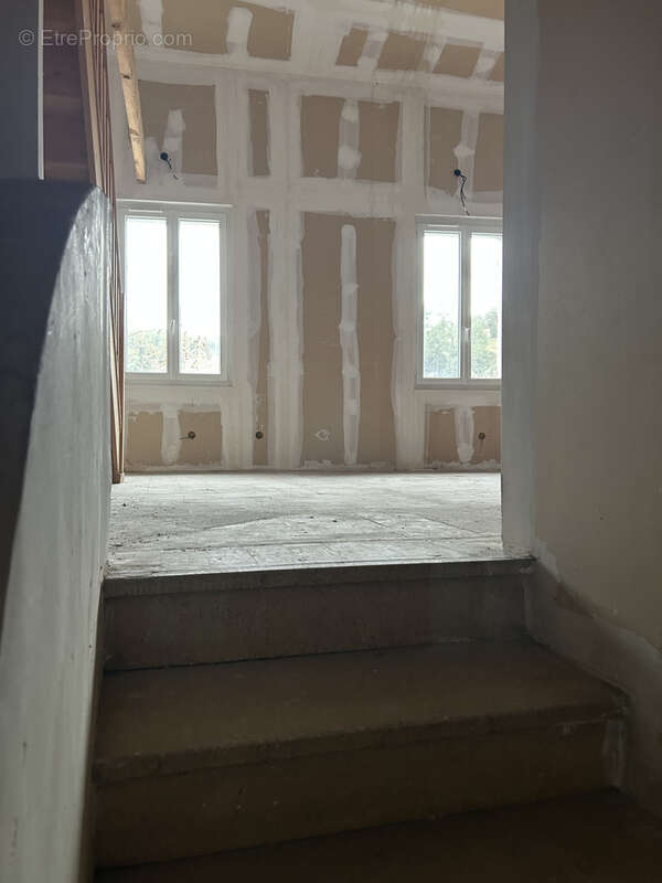 Appartement à BARJOLS