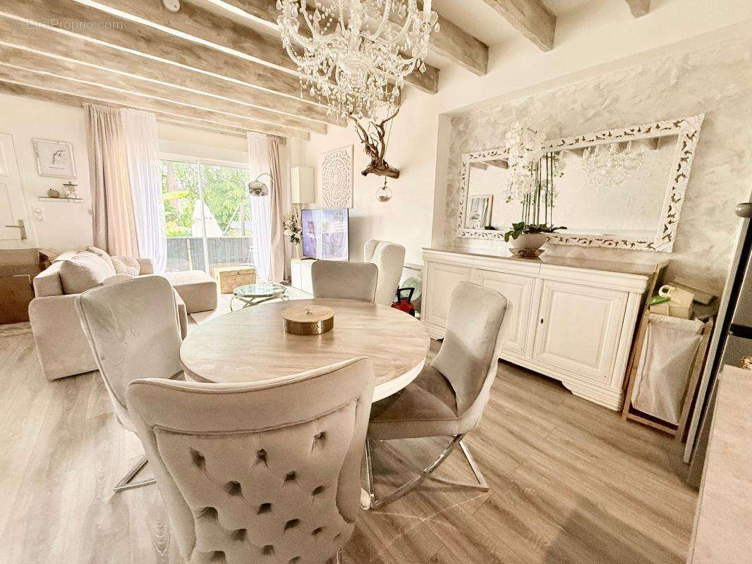 Maison à PARMAIN