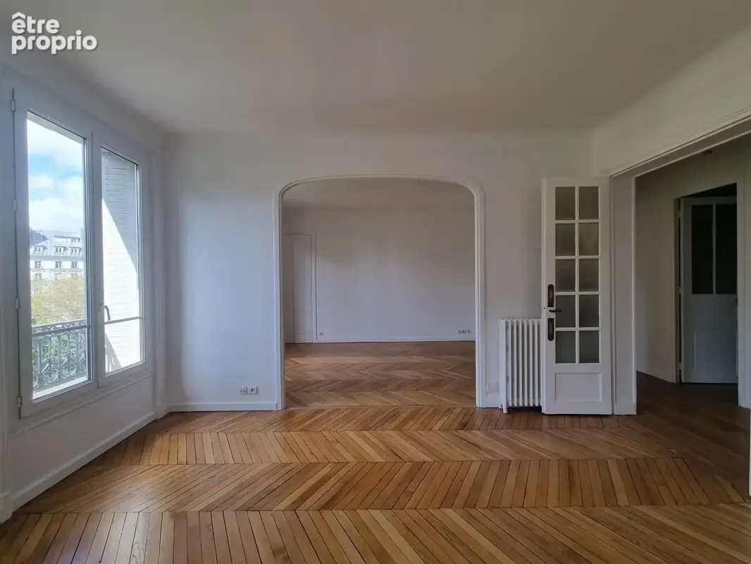 Appartement 4 pièces 97 m² à vendre à Paris-11e (75011) - photo 2