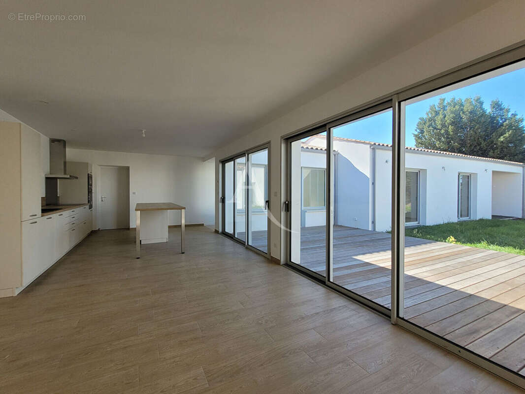 Maison à PUILBOREAU