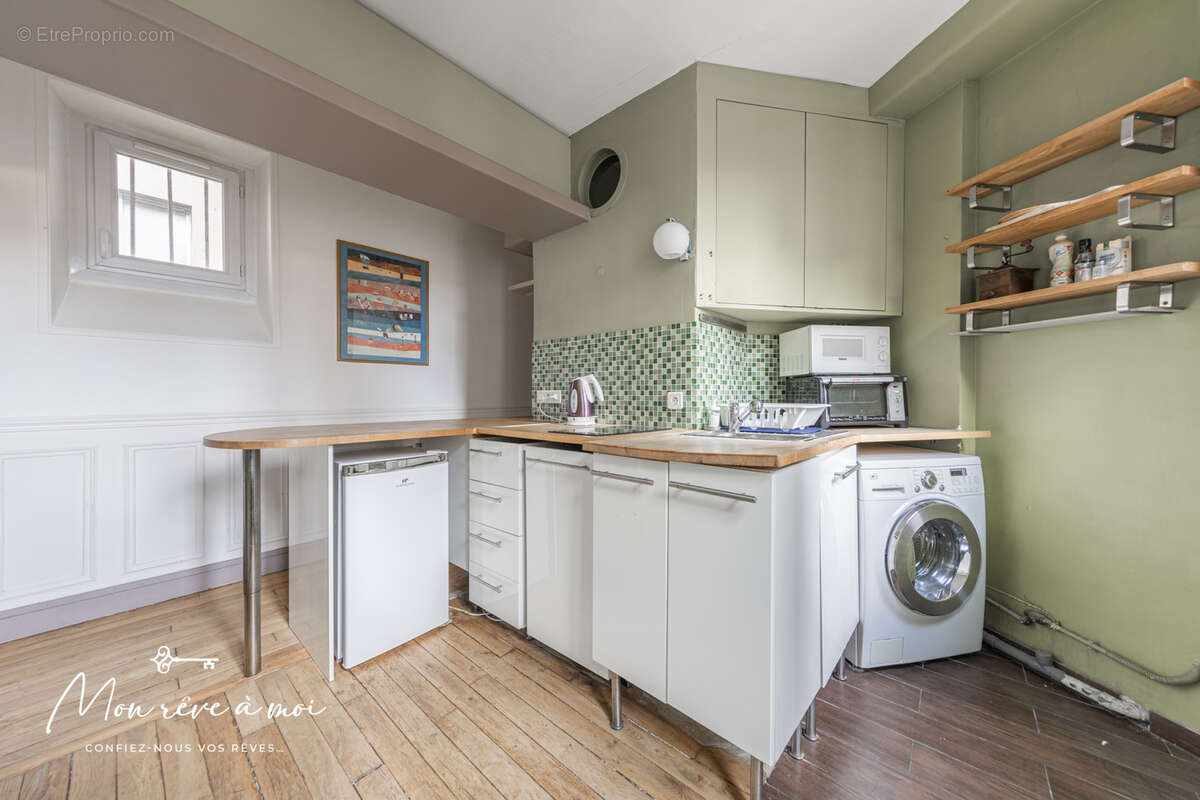 Appartement à PARIS-15E