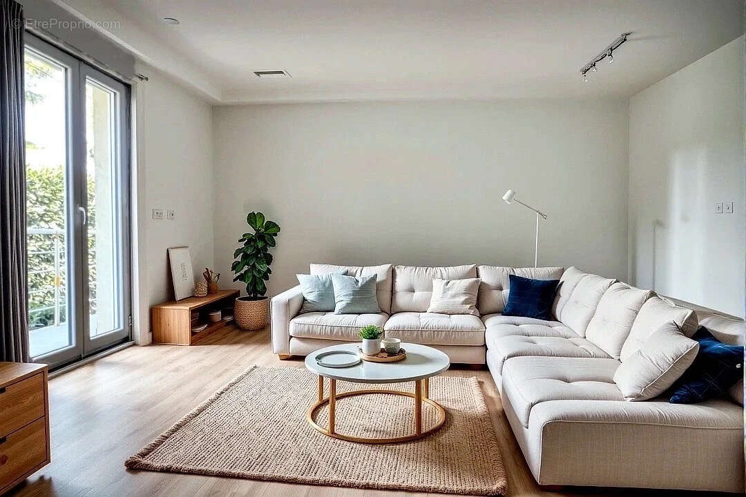 Appartement à ETREMBIERES