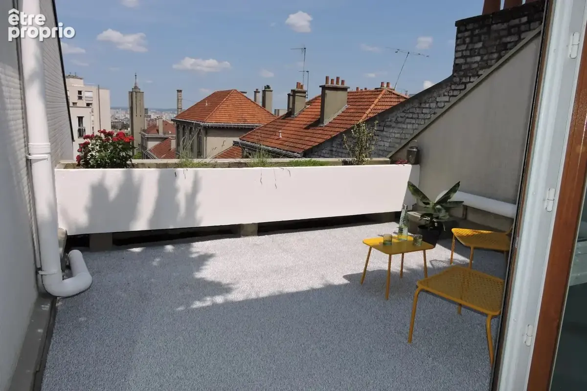 Appartement à PARIS-19E
