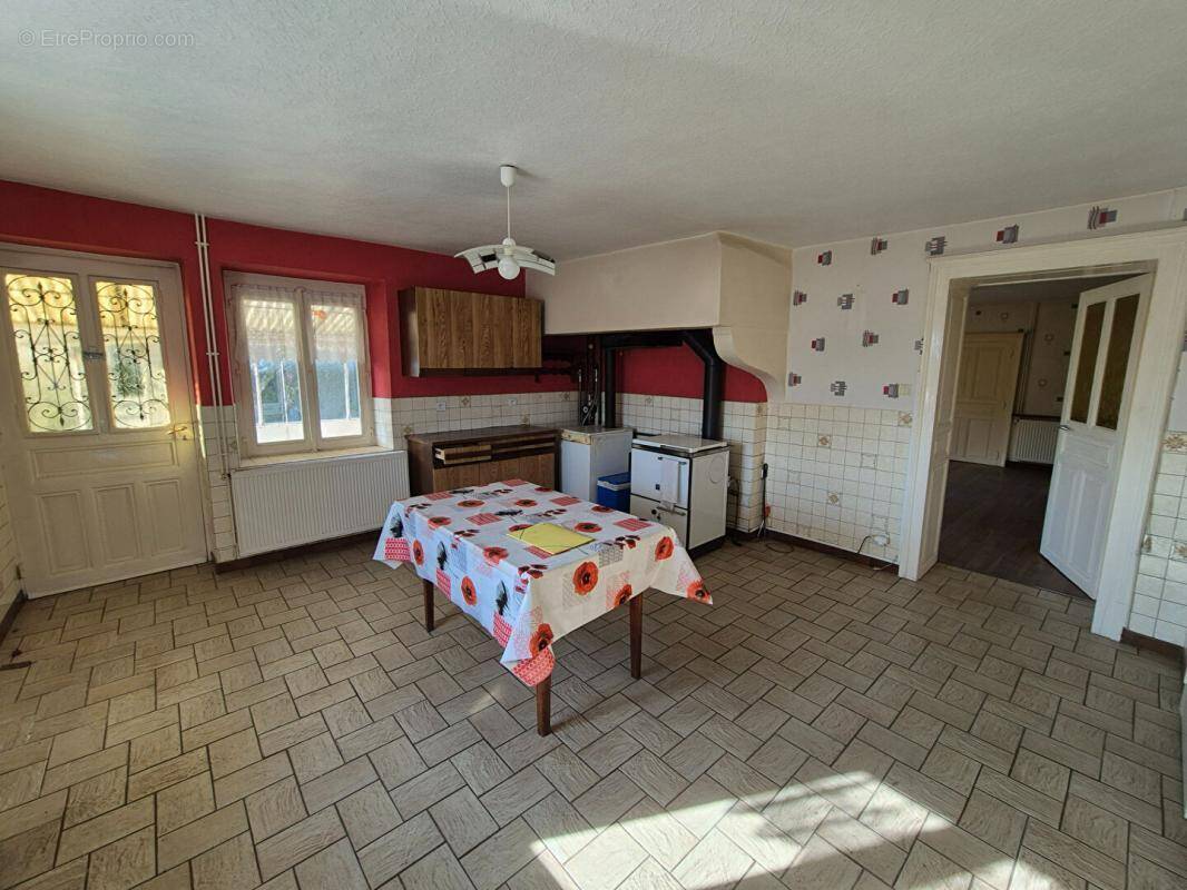 Maison à SAINTE-MARIE-EN-CHANOIS