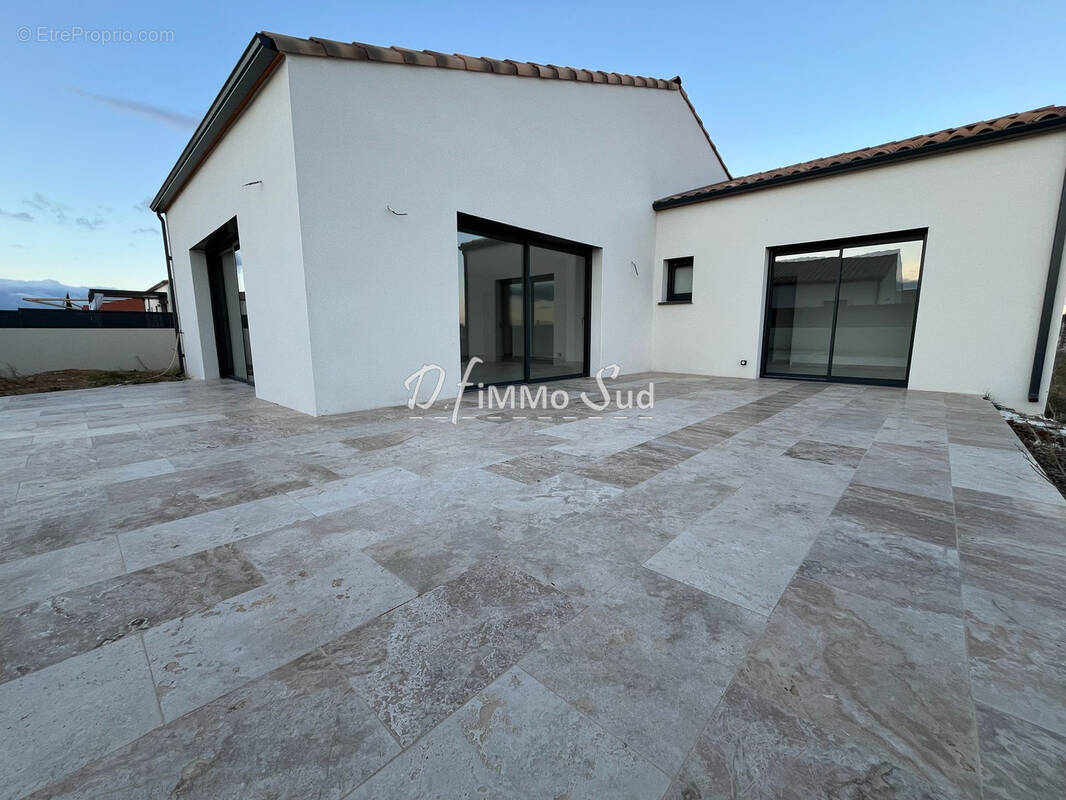 Maison à GINESTAS