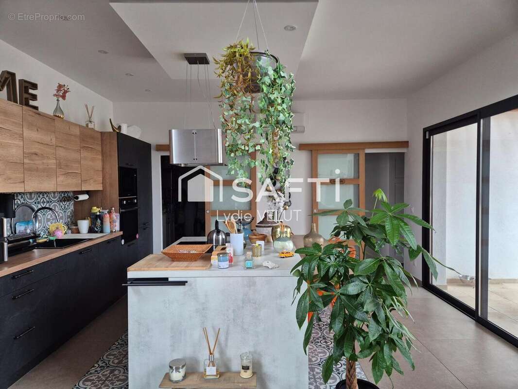 Photo 6 - Maison à PELISSANNE