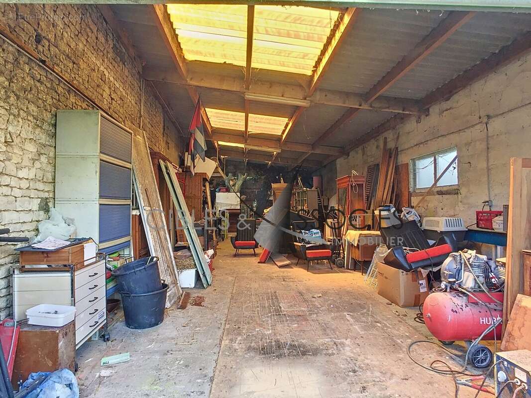 Maison à AIGREFEUILLE-D&#039;AUNIS