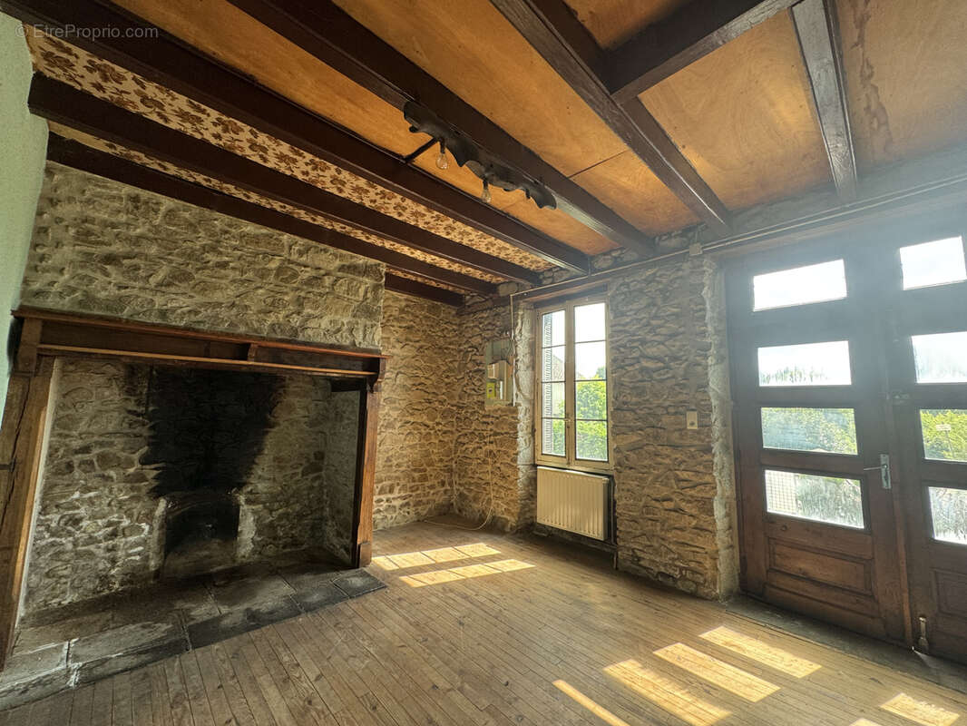 Maison à MESTES