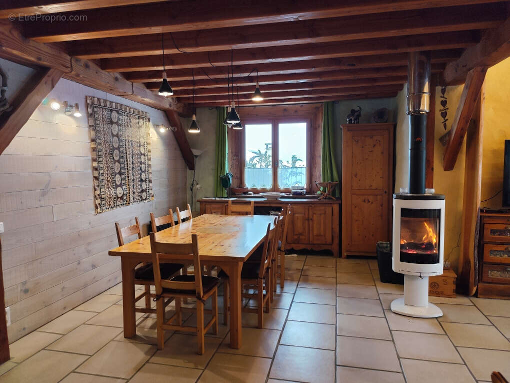 Maison à L'ARGENTIERE-LA-BESSEE