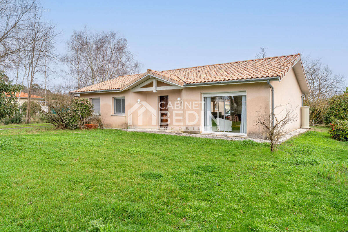 Maison à LE TAILLAN-MEDOC