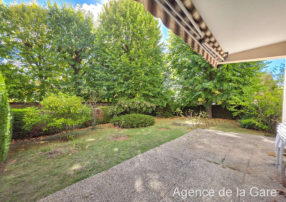 Appartement à MAISONS-LAFFITTE