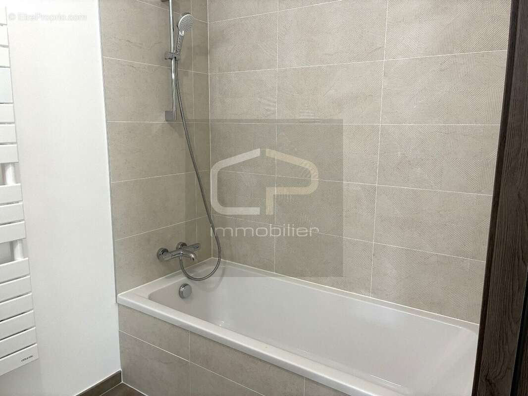 Appartement à ANNECY-LE-VIEUX