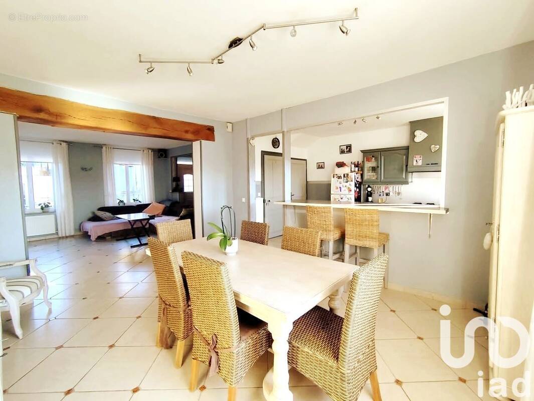 Photo 1 - Maison à HIRSON