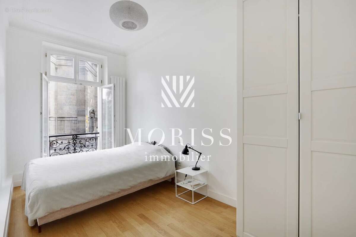 Appartement à PARIS-10E