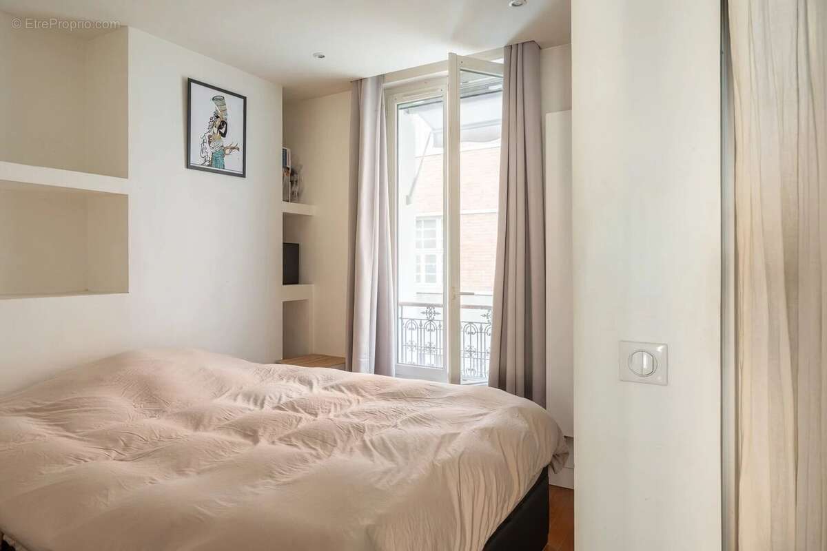 Appartement à PARIS-6E