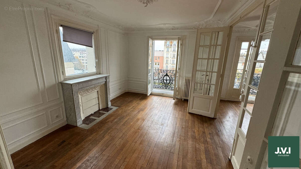 Appartement à ENGHIEN-LES-BAINS