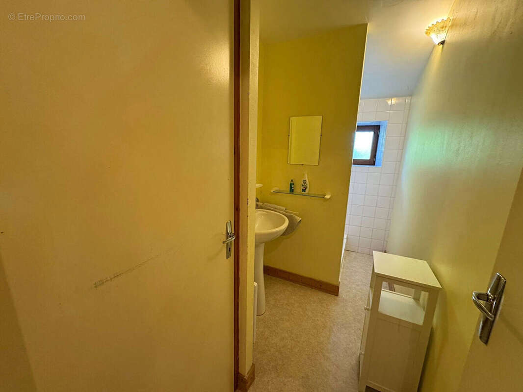 Maison à BUSSIERE-POITEVINE