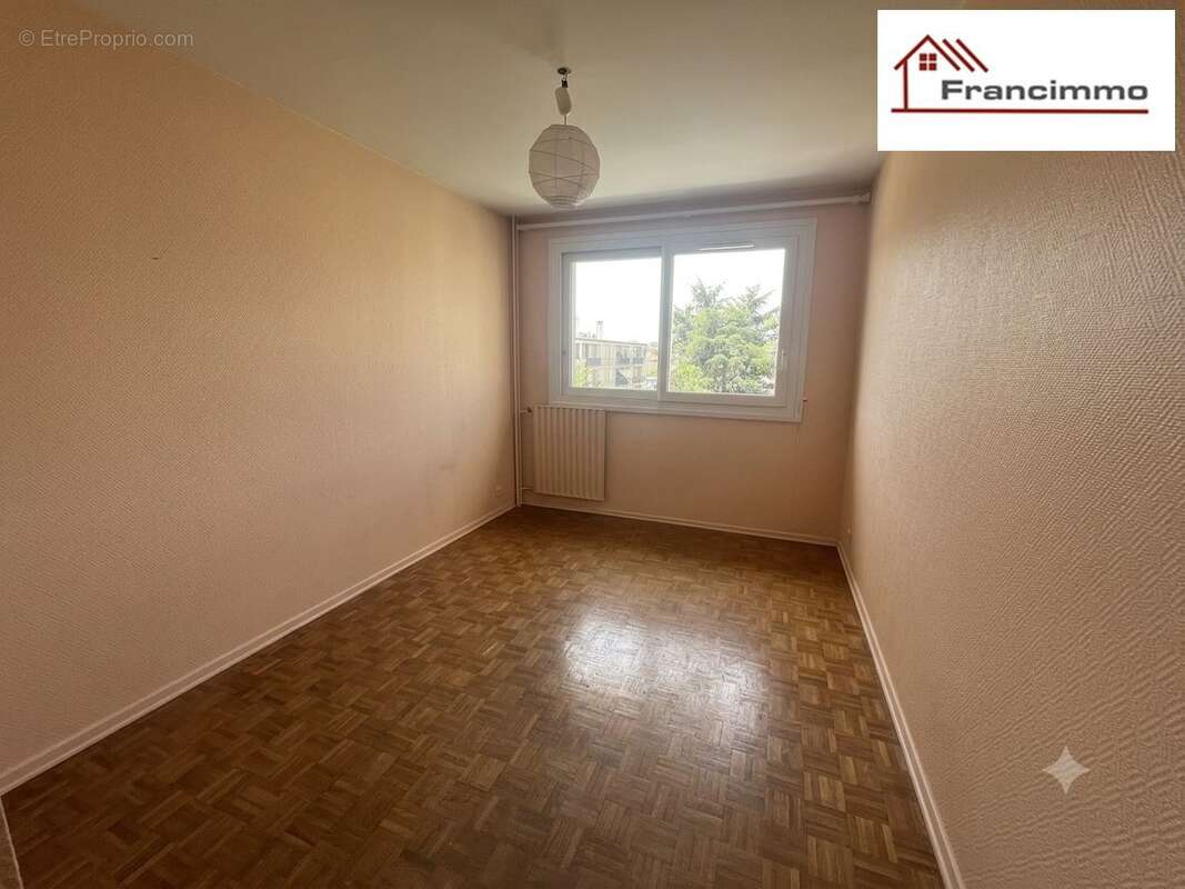 Appartement à ECHIROLLES