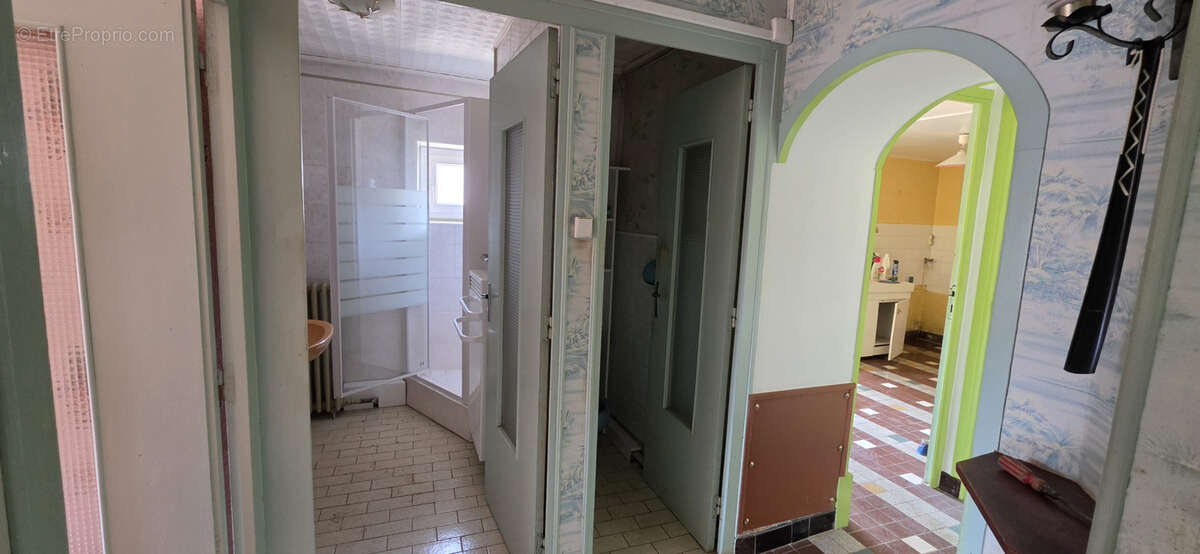Idéal maison de famille, 160 m2, 5 chambres, dépendances, cour et jardin - photo 8