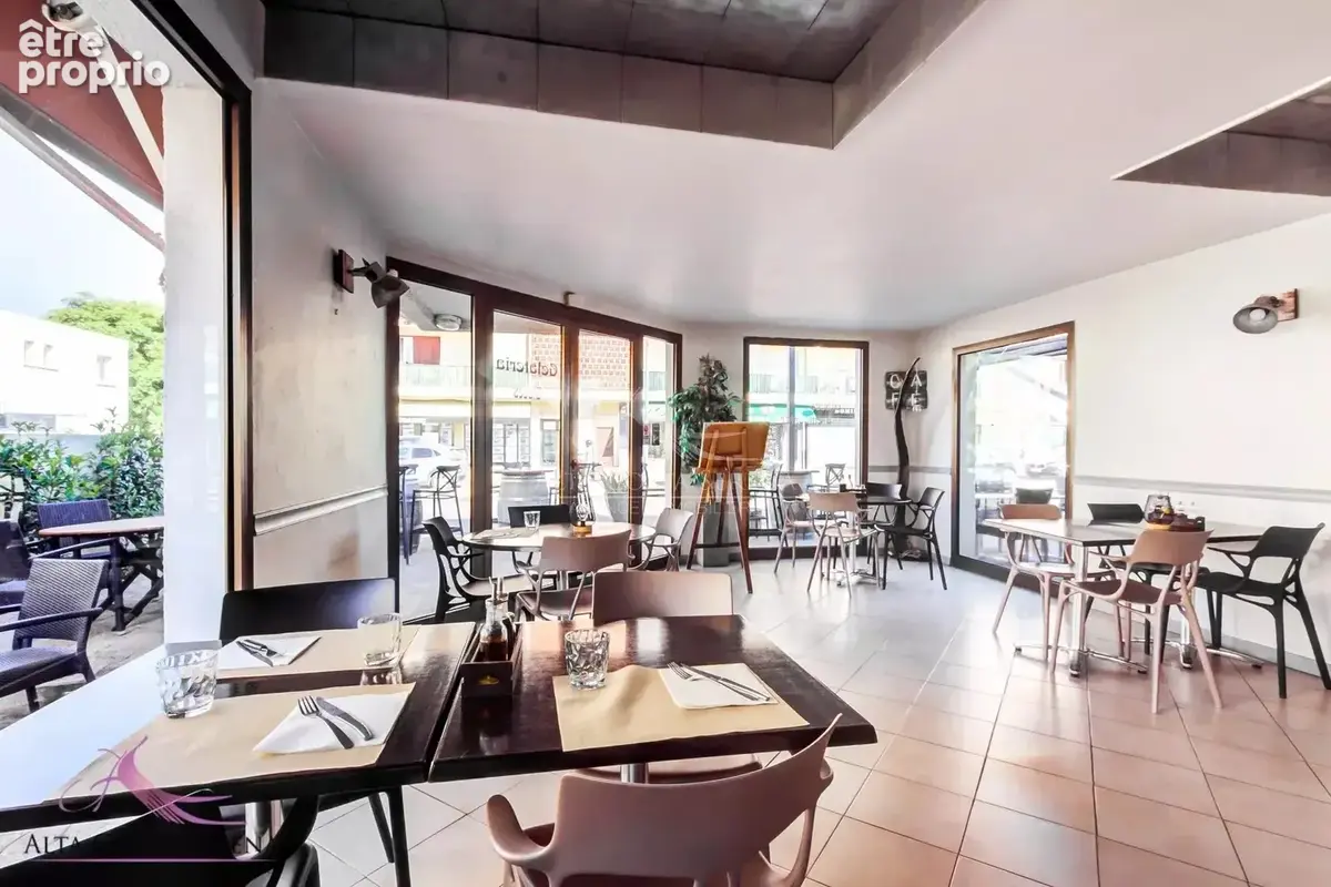 Fonds de commerce Brasserie / Salon de thé / Glacier / Restaurant à Ghisonaccia - photo 5